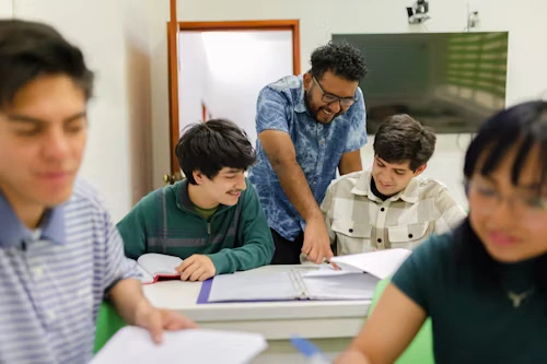 डेटाएक्सियम टीम